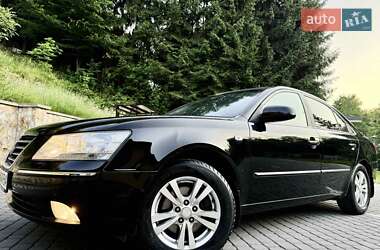 Седан Hyundai Sonata 2008 в Солотвині