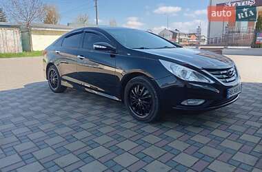 Седан Hyundai Sonata 2014 в Гайсину