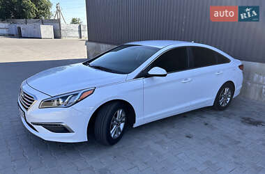 Седан Hyundai Sonata 2015 в Вознесенську