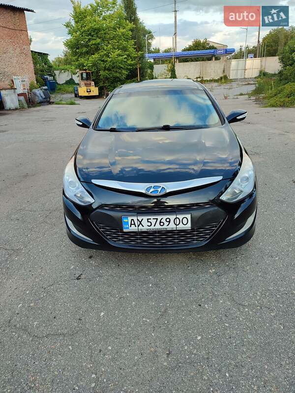 Hyundai Sonata 2012