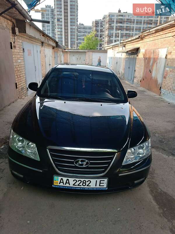 Седан Hyundai Sonata 2009 в Києві