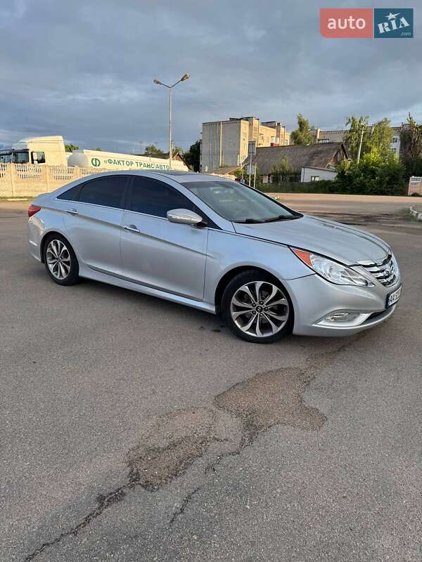 Hyundai Sonata 2013