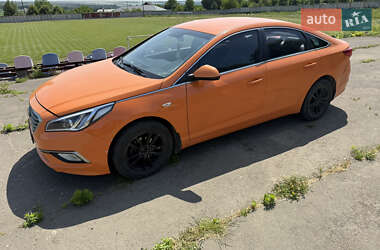 Седан Hyundai Sonata 2016 в Ладыжине