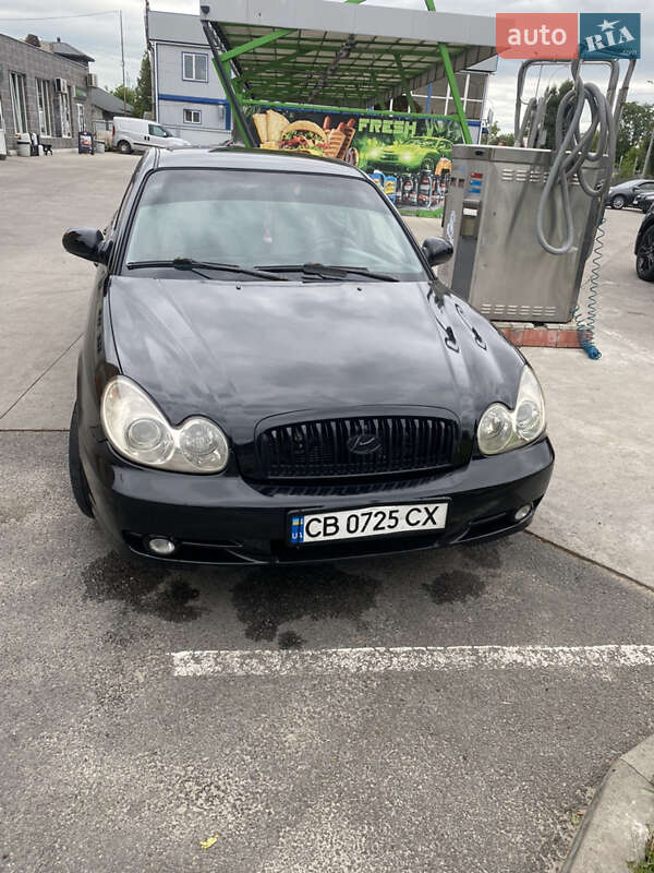 Седан Hyundai Sonata 2004 в Чернигове