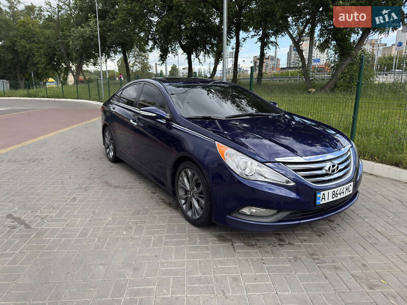 Седан Hyundai Sonata 2013 в Киеве