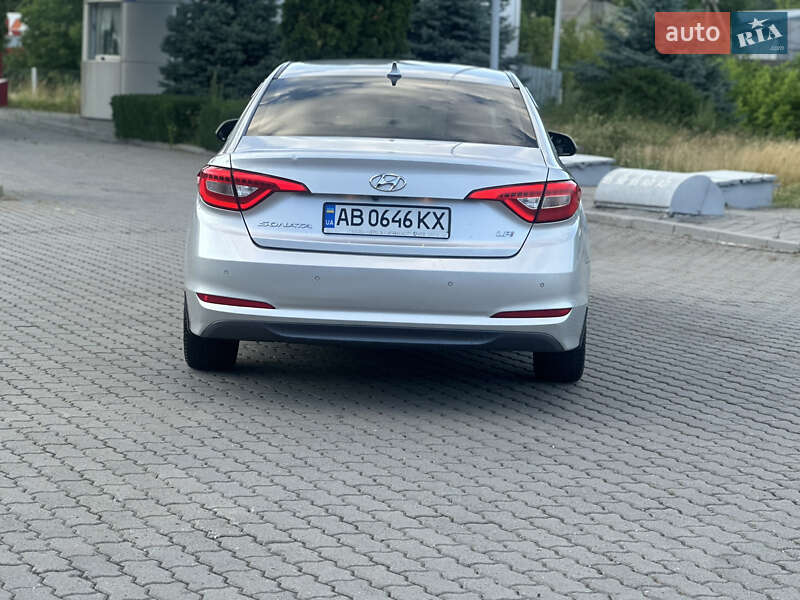 Седан Hyundai Sonata 2015 в Могилев-Подольске