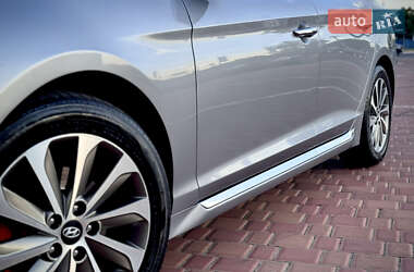 Седан Hyundai Sonata 2015 в 