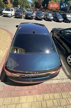 Седан Hyundai Sonata 2010 в Луцке