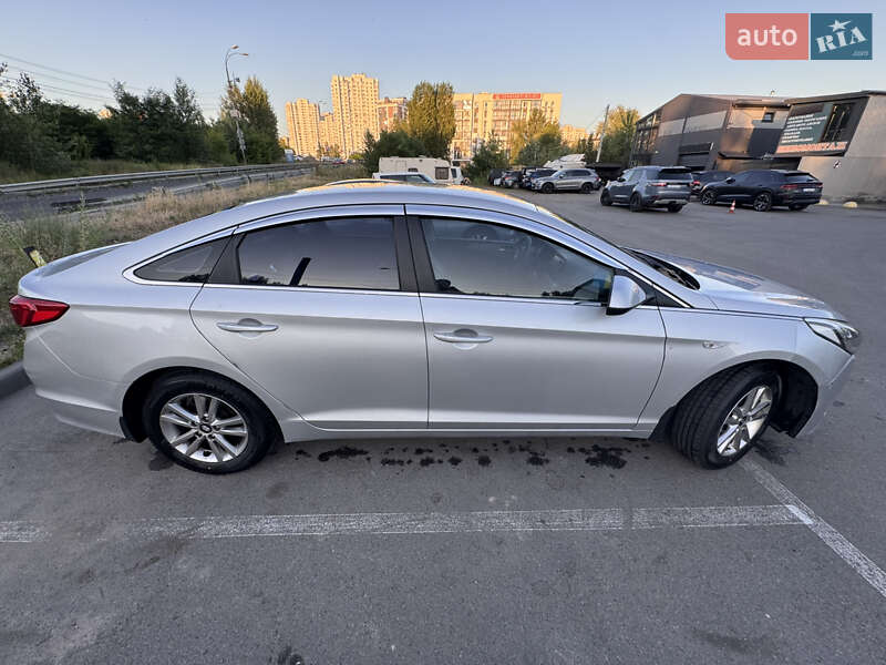 Седан Hyundai Sonata 2016 в Києві