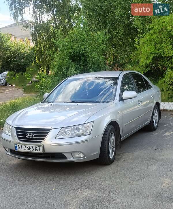 Седан Hyundai Sonata 2008 в Богуславі