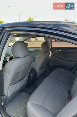 Седан Hyundai Sonata 2010 в 