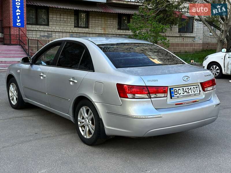 Седан Hyundai Sonata 2008 в Виннице