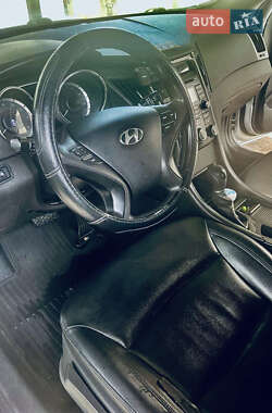 Седан Hyundai Sonata 2013 в 