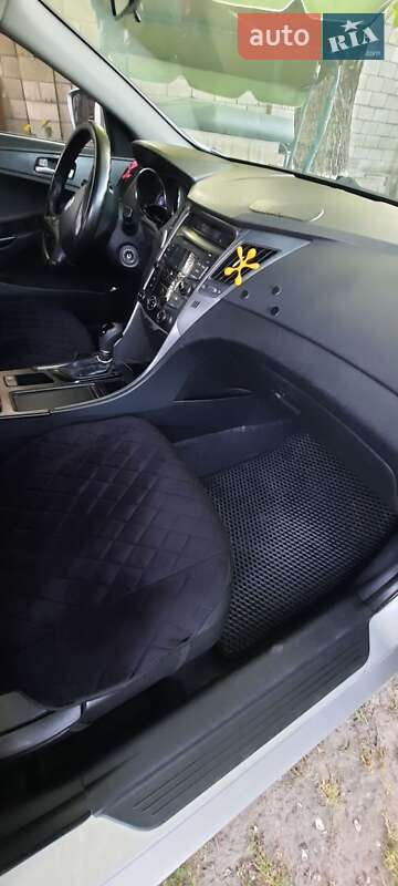 Седан Hyundai Sonata 2013 в Кам'янському