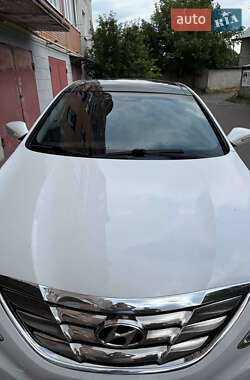 Седан Hyundai Sonata 2011 в 