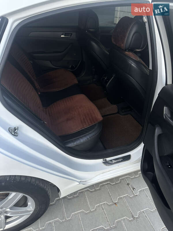 Седан Hyundai Sonata 2015 в Тернополе