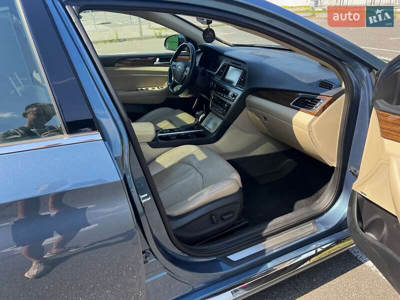 Седан Hyundai Sonata 2015 в Києві