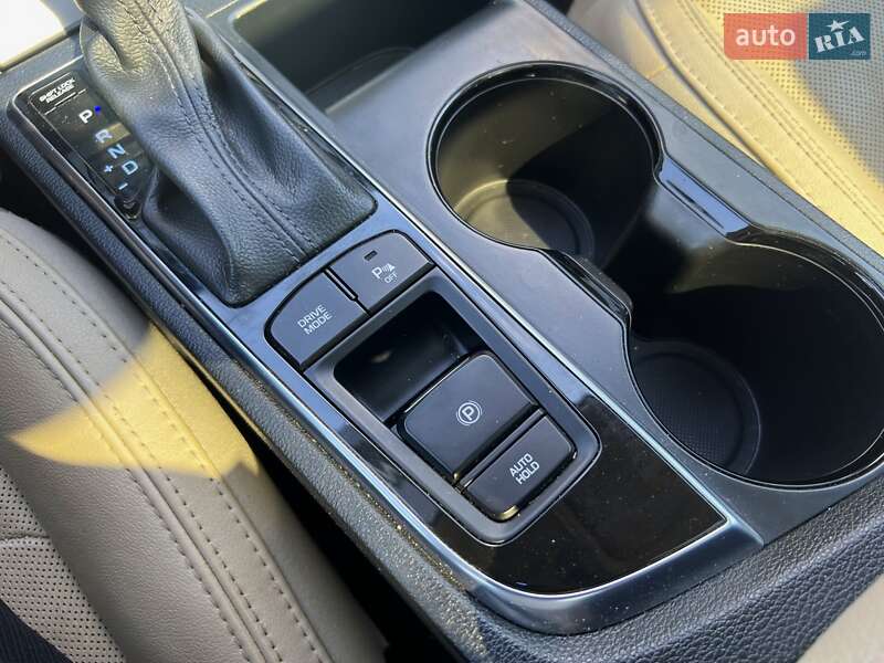 Седан Hyundai Sonata 2015 в Києві