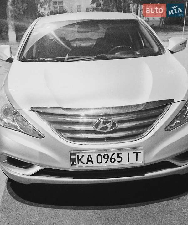 Hyundai Sonata 2013