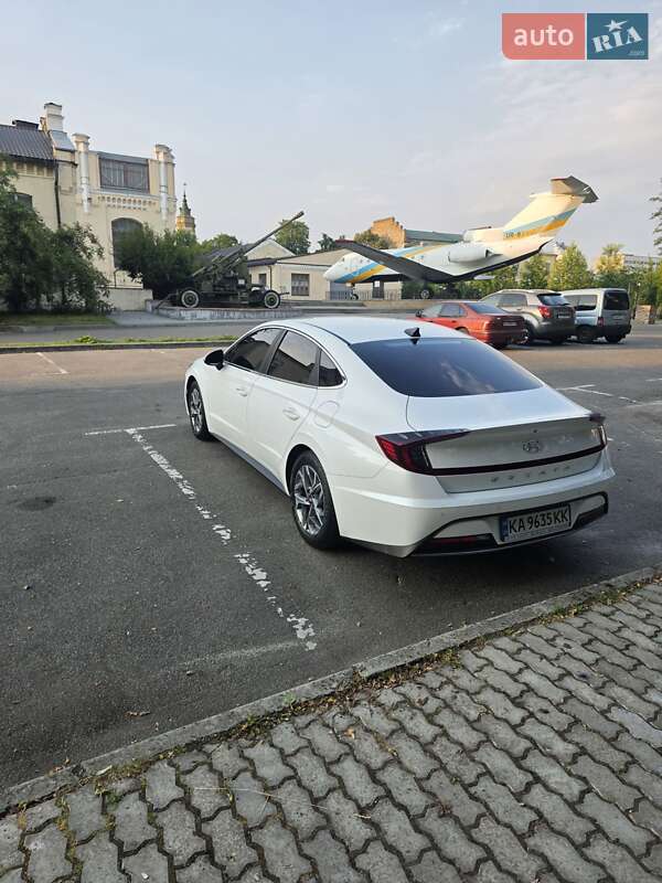 Седан Hyundai Sonata 2019 в Киеве