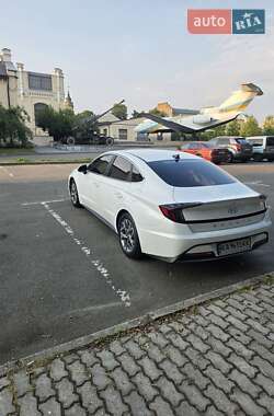 Седан Hyundai Sonata 2019 в 