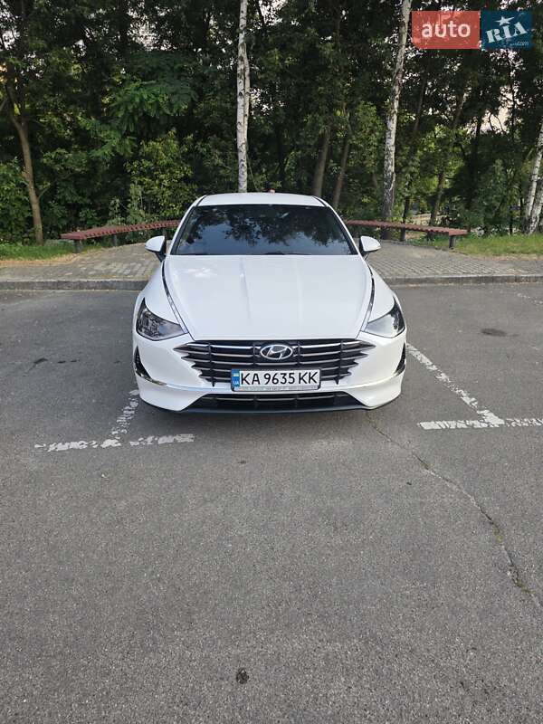 Седан Hyundai Sonata 2019 в Киеве