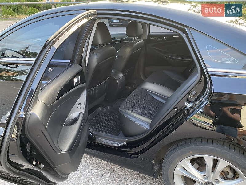 Седан Hyundai Sonata 2010 в Черкассах