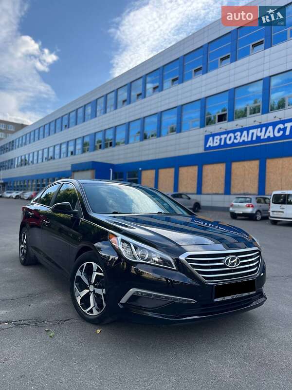 Hyundai Sonata 2015