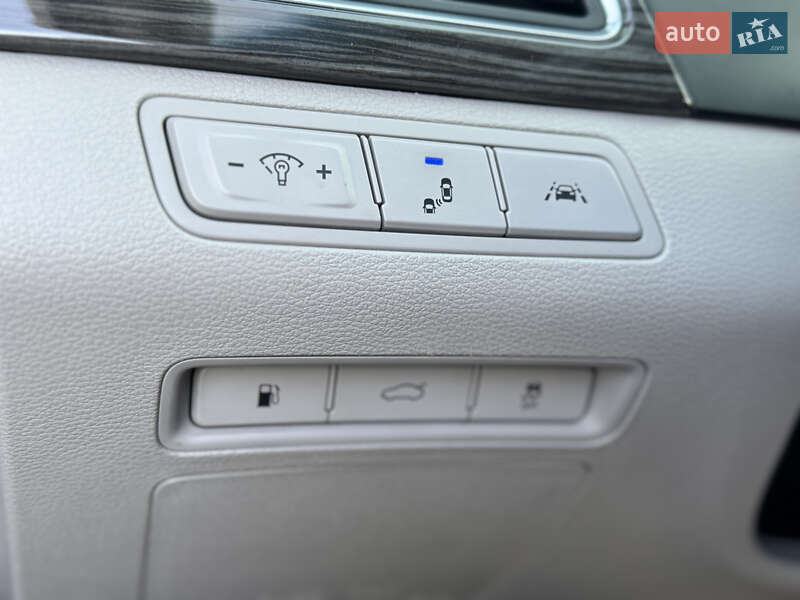 Седан Hyundai Sonata 2014 в Одесі