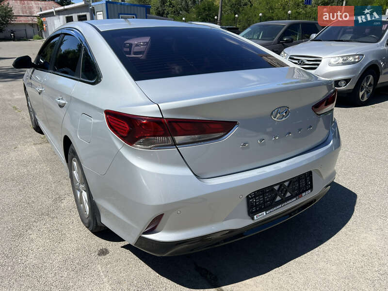 Седан Hyundai Sonata 2017 в Киеве