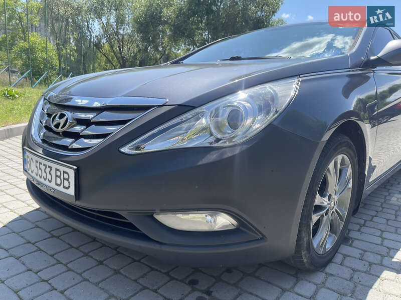 Седан Hyundai Sonata 2011 в Львові