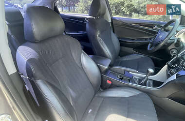Седан Hyundai Sonata 2011 в 