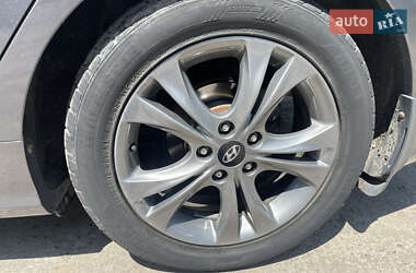 Седан Hyundai Sonata 2011 в 