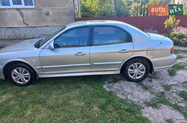 Седан Hyundai Sonata 2004 в 