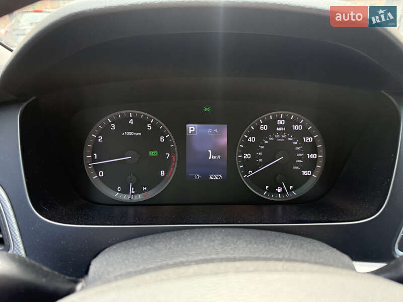 Седан Hyundai Sonata 2015 в Ивано-Франковске