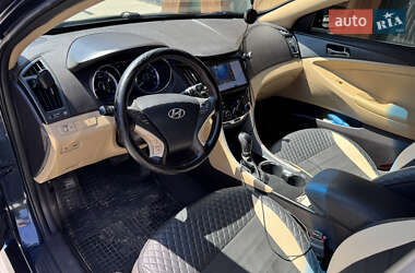 Седан Hyundai Sonata 2010 в 