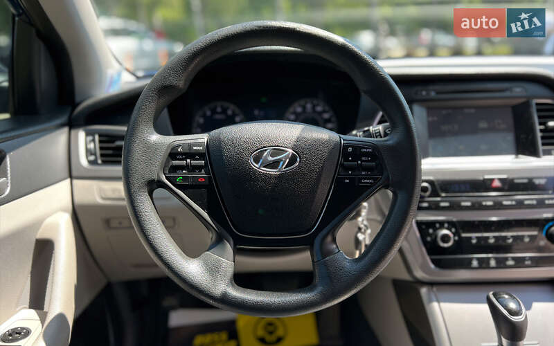 Седан Hyundai Sonata 2015 в Львові