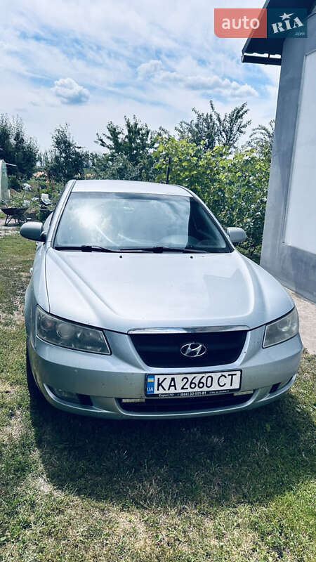 Hyundai Sonata 2007