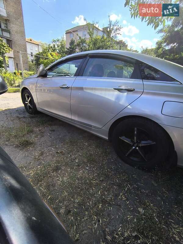 Седан Hyundai Sonata 2013 в Киеве