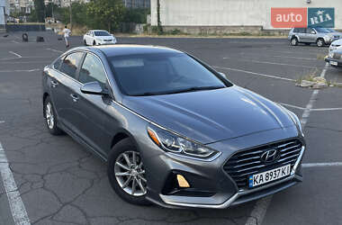 Седан Hyundai Sonata 2018 в Одессе