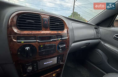 Седан Hyundai Sonata 1999 в 