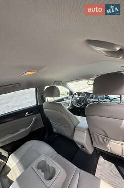 Седан Hyundai Sonata 2015 в 
