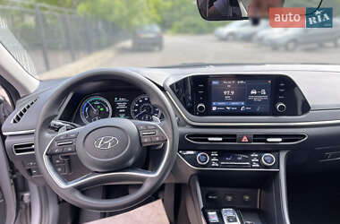 Седан Hyundai Sonata 2021 в 
