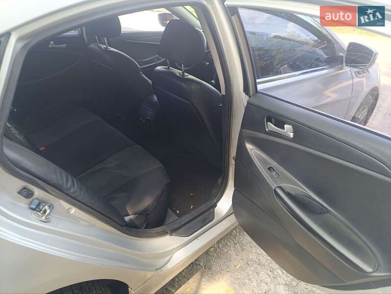 Седан Hyundai Sonata 2014 в Днепре фото 4 Седан Hyundai Sonata 2014 в Днепре