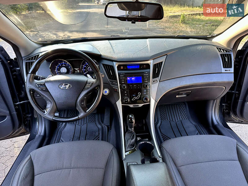 Седан Hyundai Sonata 2013 в Одессе
