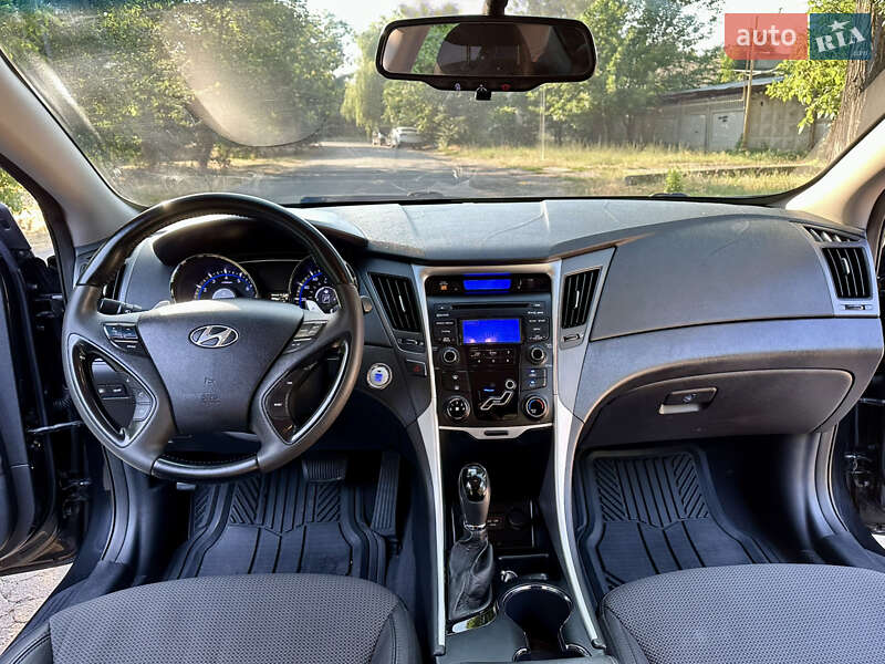 Седан Hyundai Sonata 2013 в Одессе