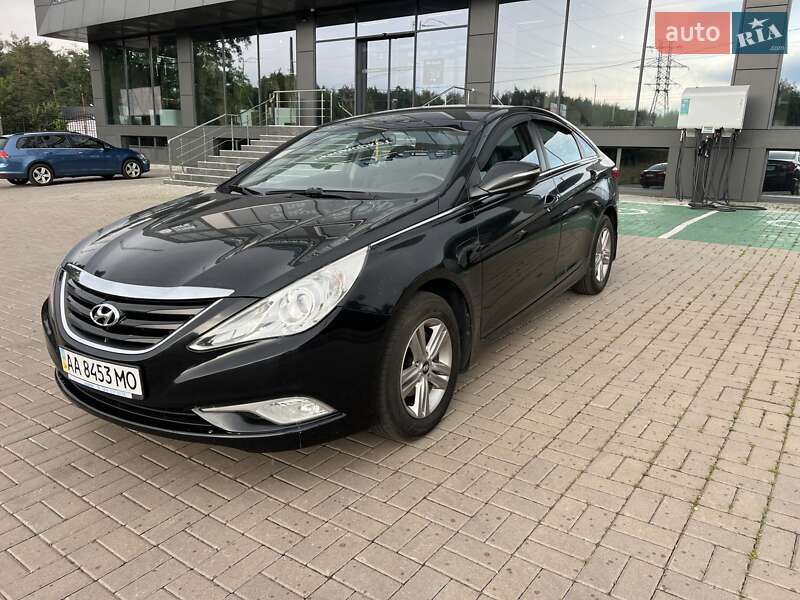 Hyundai Sonata 2013
