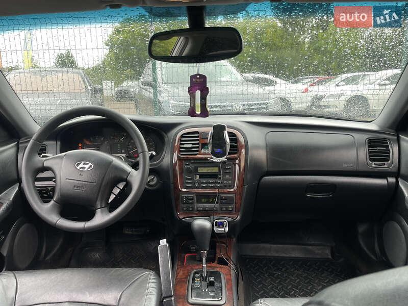Седан Hyundai Sonata 2003 в Бердичеве