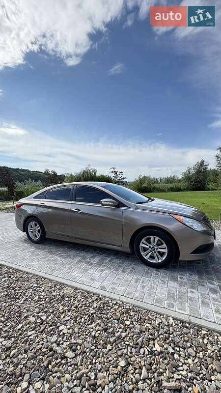 Седан Hyundai Sonata 2013 в Каменец-Подольском