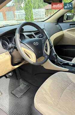Седан Hyundai Sonata 2013 в Каменец-Подольском